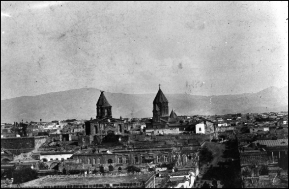 Տպավորություն է, որ շուտով մեր փոքրիկ քաղաքը վերածվելու է մի ընդհանուր դուքանի